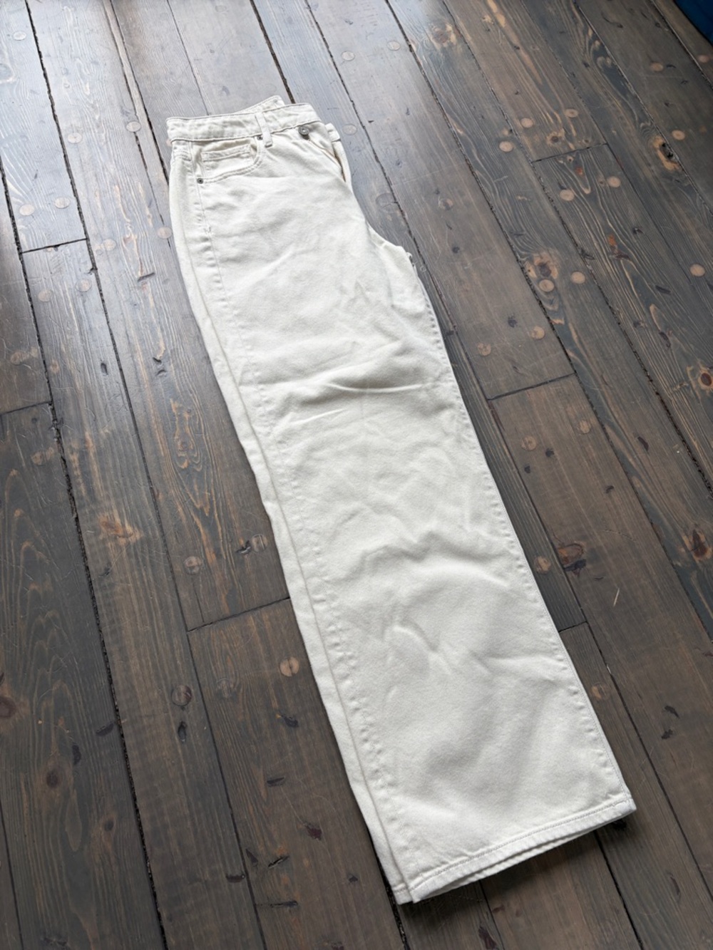 White Women's Straight-Leg Jeans